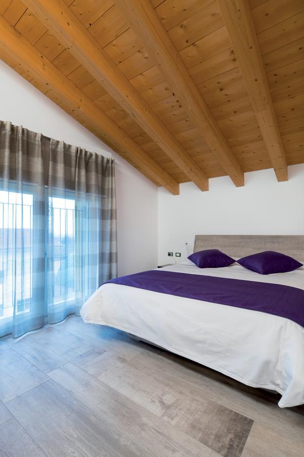 Agriturismo Camisi Qh Cambiago Εξωτερικό φωτογραφία