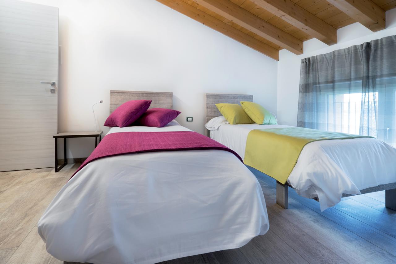 Agriturismo Camisi Qh Cambiago Εξωτερικό φωτογραφία